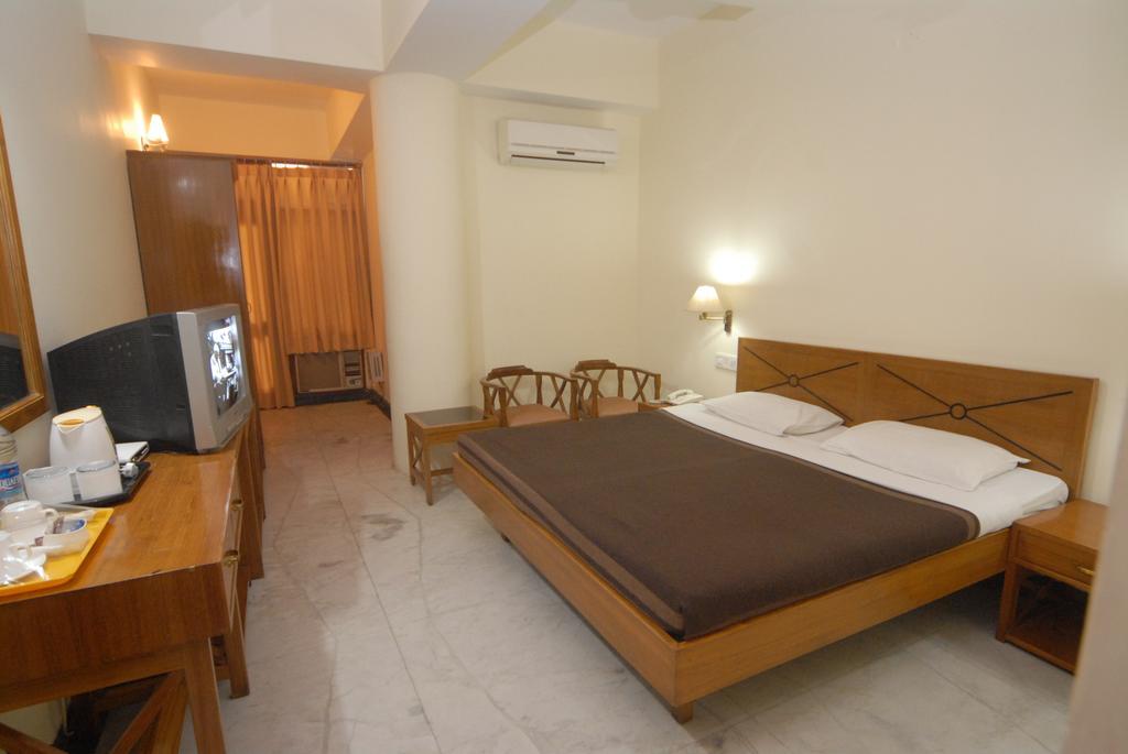 The Komfort Inn Chandīgarh Værelse billede